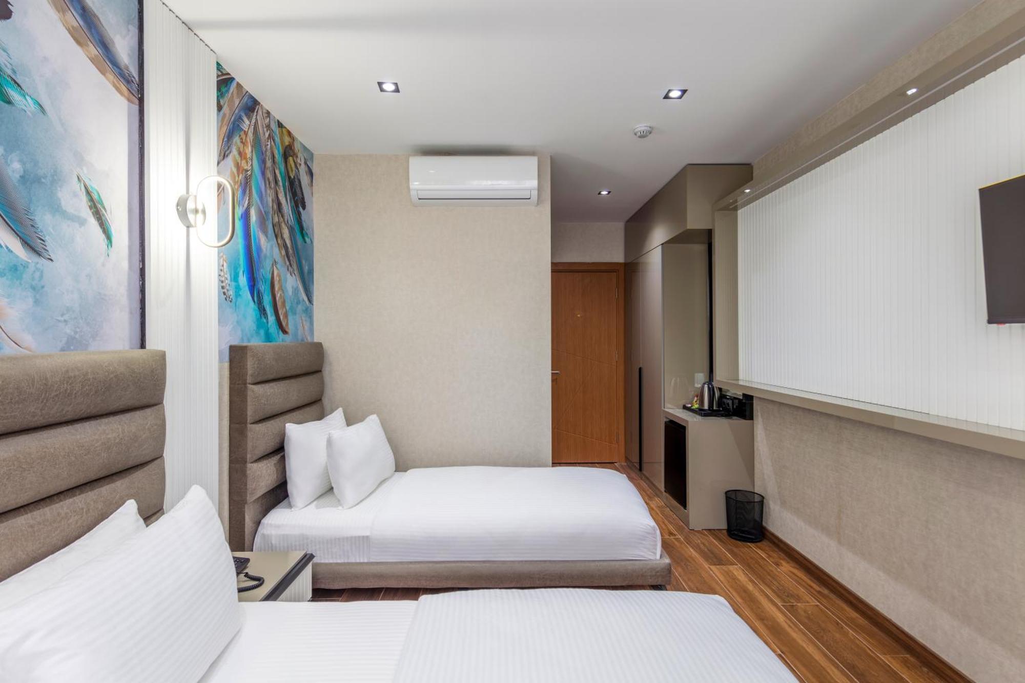 Dem Premium Hotel - Round Trip Airport Service - Istanbul International Airport Arnavutkoy Luaran gambar