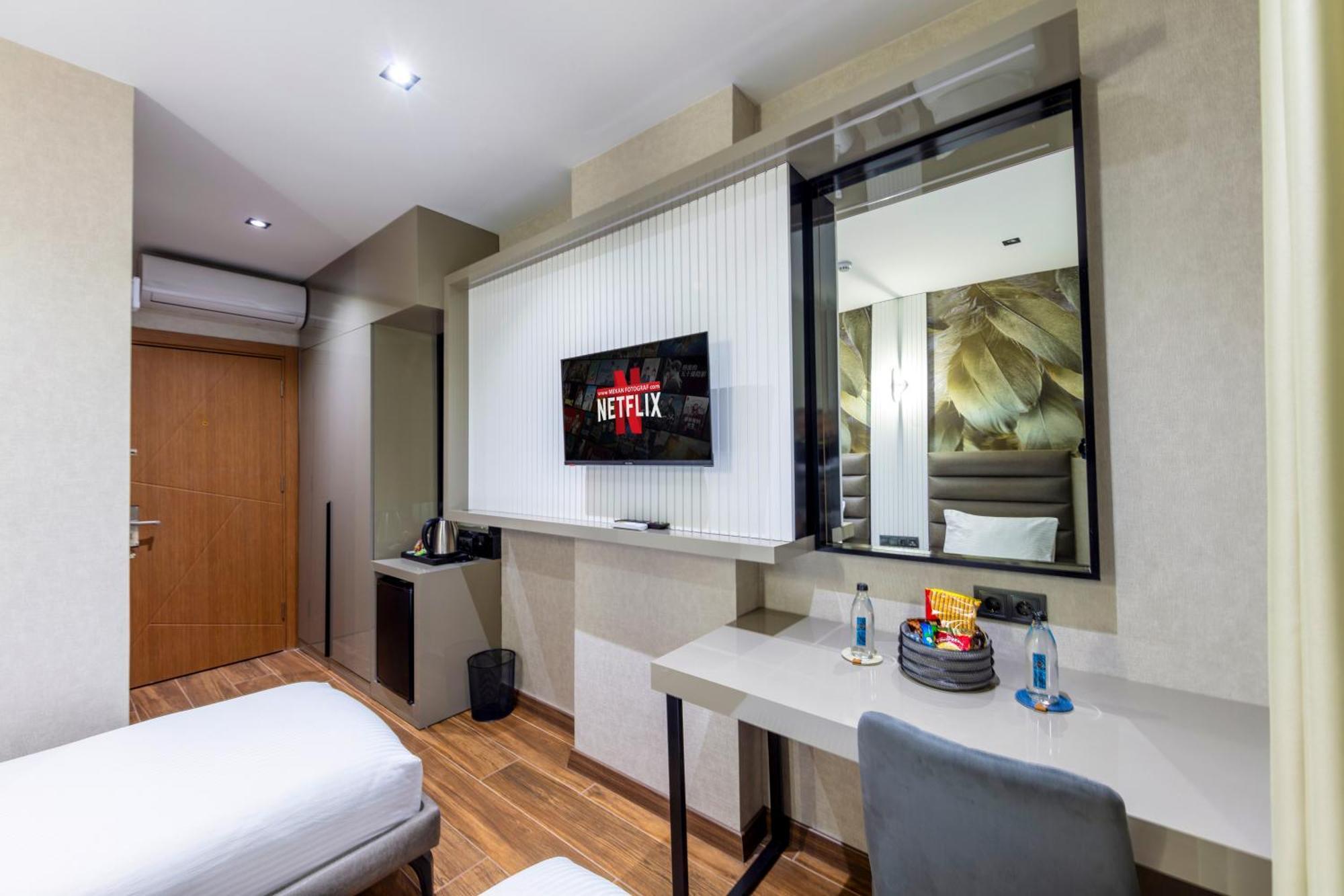 Dem Premium Hotel - Round Trip Airport Service - Istanbul International Airport Arnavutkoy Luaran gambar