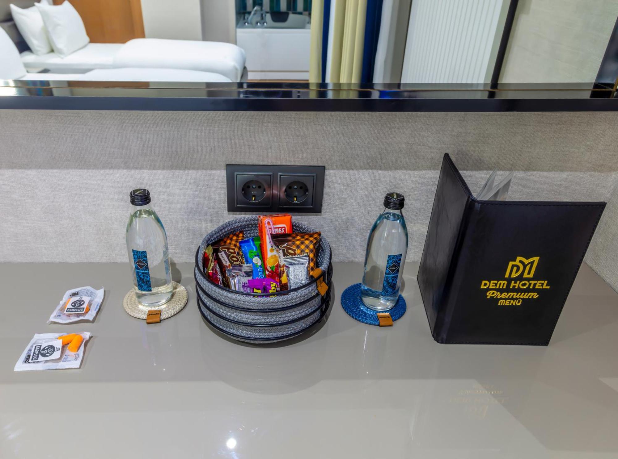 Dem Premium Hotel - Round Trip Airport Service - Istanbul International Airport Arnavutkoy Luaran gambar